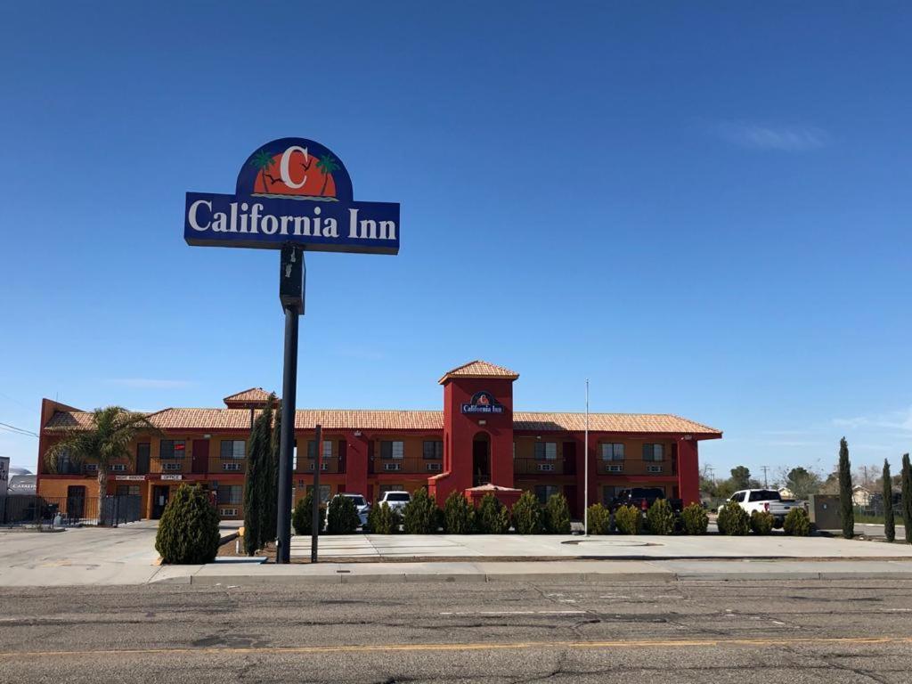 California Inn Hotel&Suites Adelanto US 395 Exterior foto