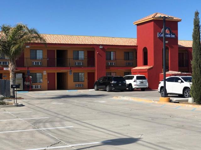 California Inn Hotel&Suites Adelanto US 395 Exterior foto